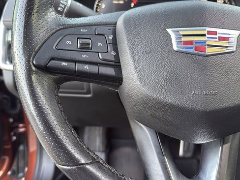 Used 2019 Cadillac XT4 Sport image 17