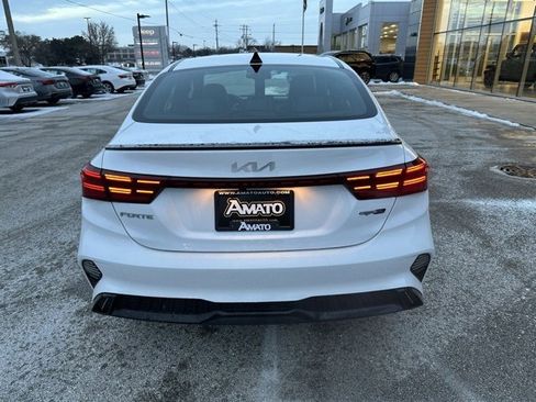 Used 2022 Kia Forte GT-Line w/ GT-Line Premium Package image 7