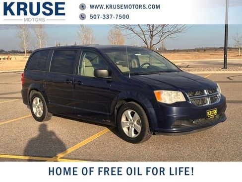 Used 2013 Dodge Grand Caravan SE image 1