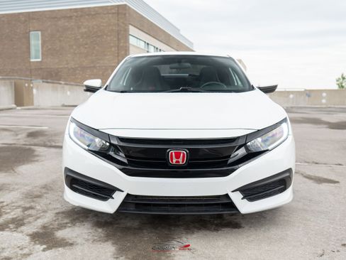 Used 2018 Honda Civic Si image 2
