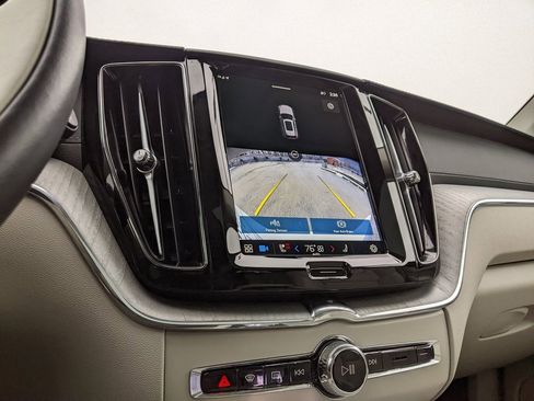 Certified 2025 Volvo XC60 T8 Ultra w/ Climate Package image 17