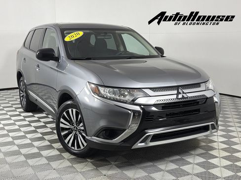 Used 2020 Mitsubishi Outlander ES image 1
