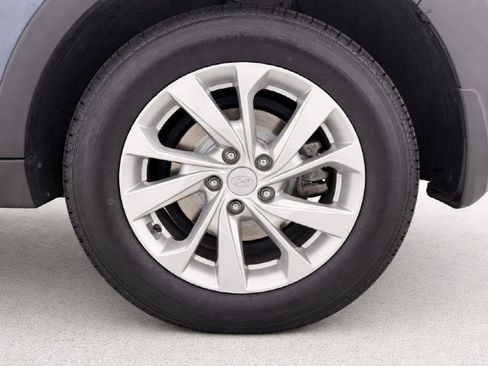Used 2019 Hyundai Tucson Value AWD/4WD image 29