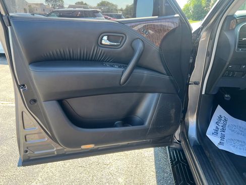 Used 2019 Nissan Armada SL w/ Premium Package image 12