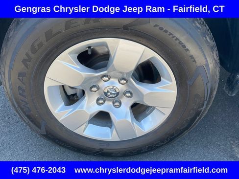 Certified 2025 RAM 1500 Big Horn AWD/4WD image 23
