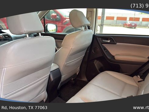 Used 2014 Subaru Forester 2.5i Touring image 27