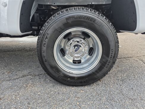 New 2026 Ford F350 XL w/ 360-Degree Camera Package image 16