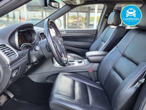 Used 2020 Jeep Grand Cherokee Limited AWD/4WD image 14