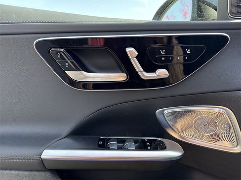 New 2025 Mercedes-Benz C 300 4MATIC Sedan image 25