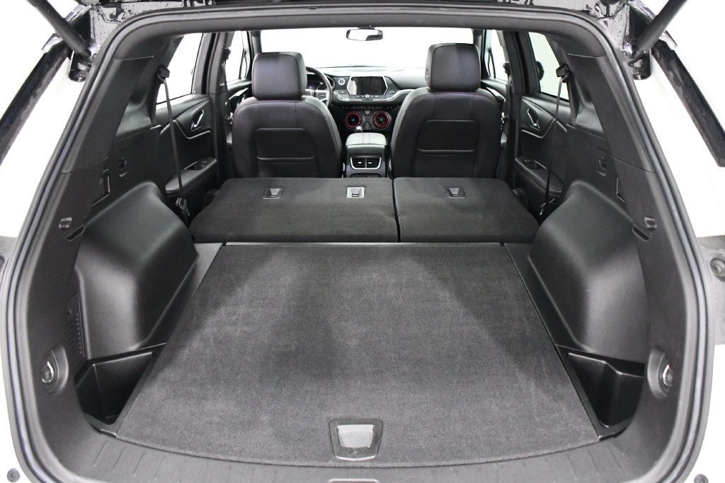 Used 2022 Chevrolet Blazer RS w/ Enhanced Convenience Package AWD/4WD image 23
