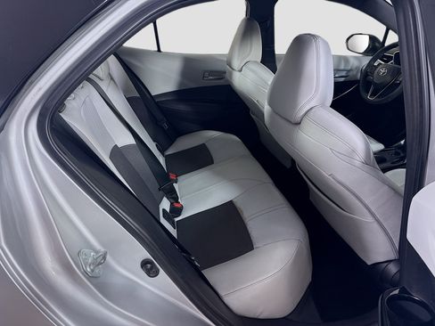 Used 2020 Toyota Corolla XSE image 31