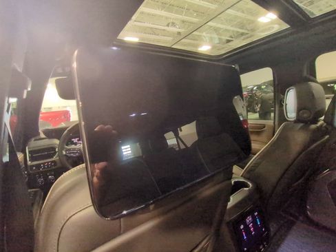 Used 2026 GMC Yukon XL Denali Ultimate image 21