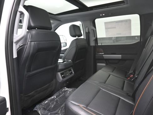 New 2026 Ford F250 Lariat w/ Chrome Package AWD/4WD image 2
