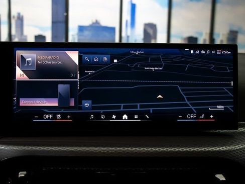 Used 2026 BMW 330i xDrive 330i xDrive w/ Convenience Package image 18