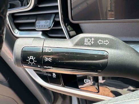 Used 2024 Kia Sportage X-Line AWD/4WD image 23