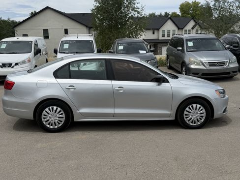 Used 2014 Volkswagen Jetta S FWD image 3