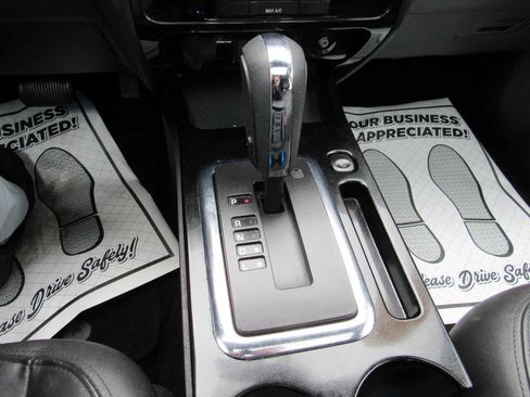 Used 2011 Ford Escape Limited w/ 302A Rapid Spec Order Code image 17