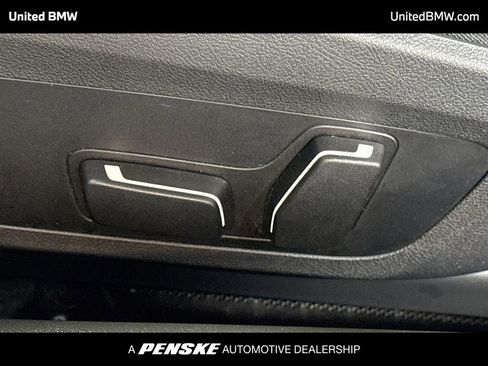 Certified 2025 BMW M240i Coupe image 4