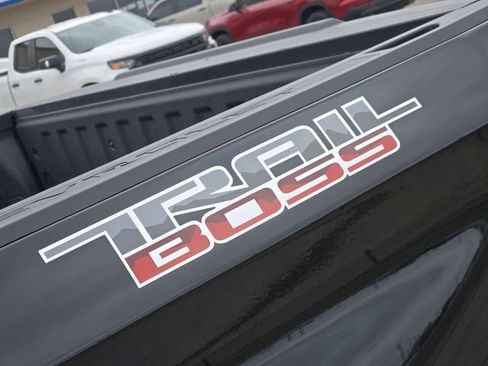 New 2026 Chevrolet Silverado 1500 Custom Trail Boss AWD/4WD image 9