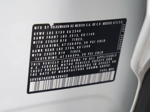 Used 2023 Volkswagen Tiguan SE FWD image 53
