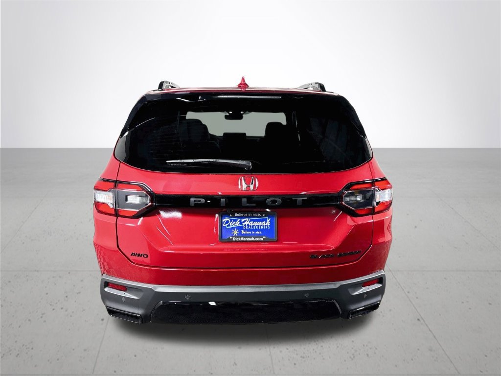 New 2026 Honda Pilot Black Edition image 7