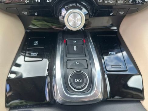 Used 2025 Acura MDX SH-AWD w/ Technology Package image 26