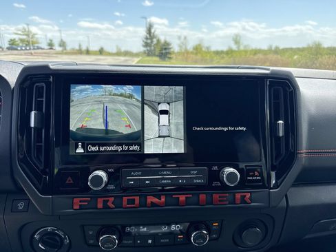 Certified 2026 Nissan Frontier PRO-4X w/ Pro-4x Convenience Package AWD/4WD image 18