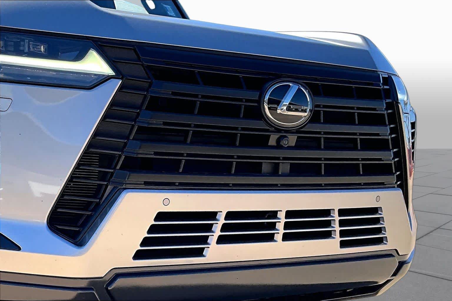 Used 2025 Lexus GX 550 w/ Accessory Package (2T) AWD/4WD image 59