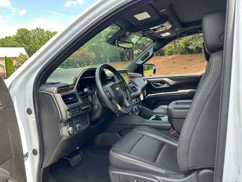 Used 2024 Chevrolet Tahoe High Country AWD/4WD image 45