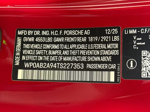 Certified 2026 Porsche 911 Carrera 4 GTS AWD/4WD image 39