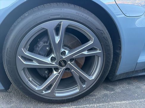 Used 2023 Audi e-tron GT Premium Plus image 7