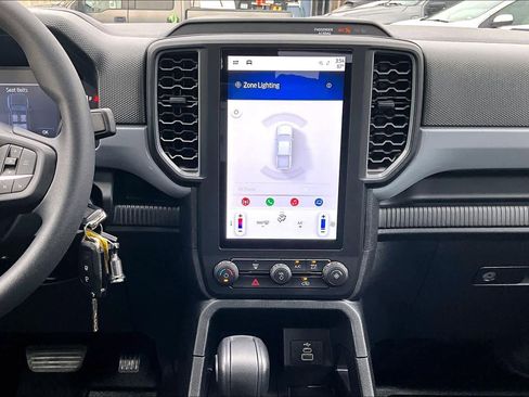 Used 2025 Ford Ranger XL image 6