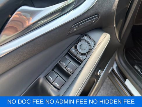 Used 2021 Buick Enclave Premium w/ Sun and Sites Package AWD/4WD image 13