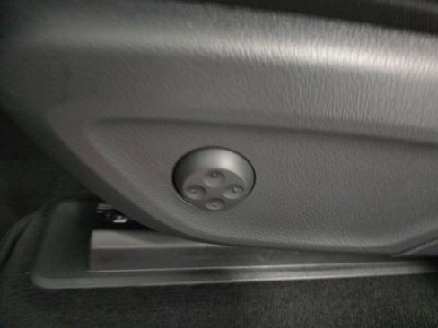 Used 2024 Mercedes-Benz GLE 350 GLE 350 image 32