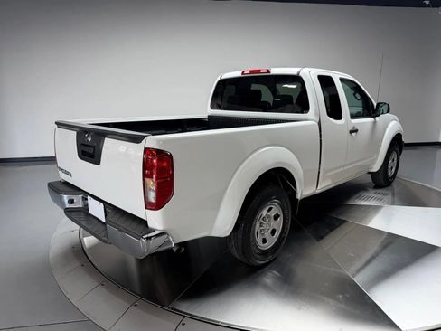 Used 2016 Nissan Frontier S RWD image 2