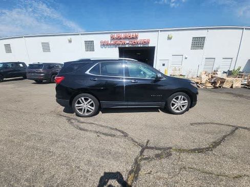 Used 2019 Chevrolet Equinox Premier FWD image 10