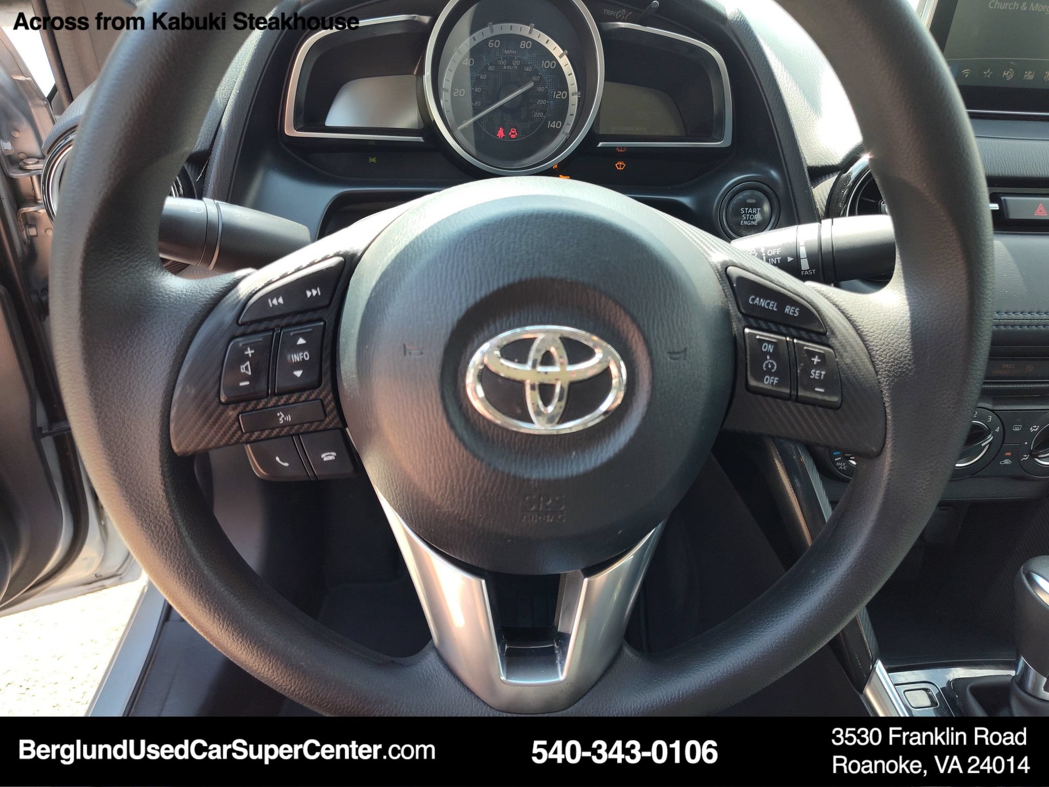 Used 2017 Toyota Yaris iA FWD image 22