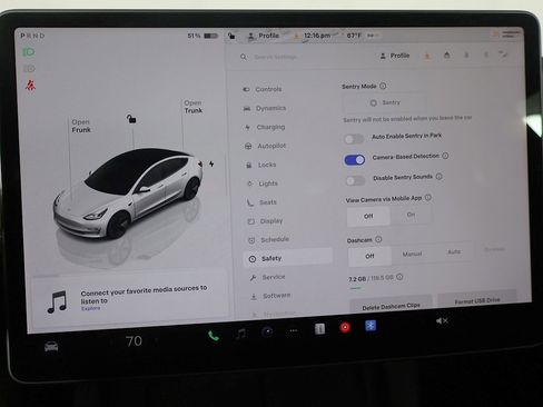 Used 2022 Tesla Model 3 Standard Range image 44