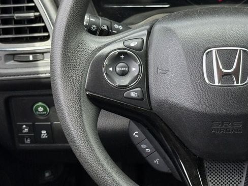 Used 2022 Honda HR-V EX image 13