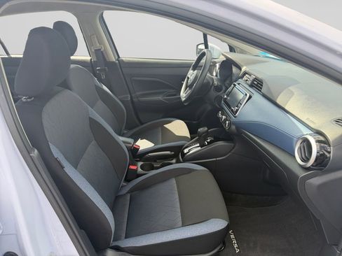 Used 2025 Nissan Versa SV w/ Trunk Package FWD image 15