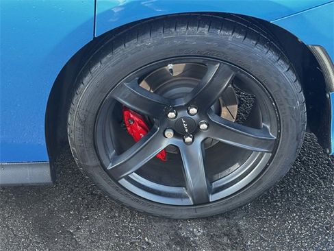 Certified 2018 Dodge Charger SRT w/ Harman/Kardon Audio Group image 11