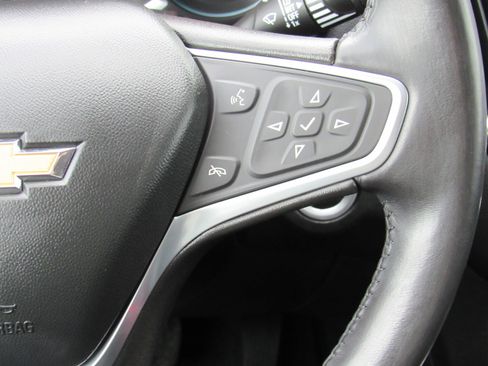 Used 2022 Chevrolet Equinox LT image 18