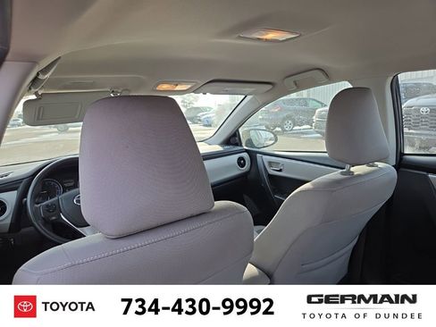 Used 2018 Toyota Corolla LE image 24