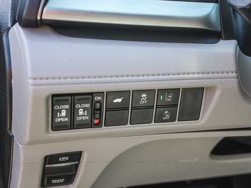 Used 2020 Honda Odyssey EX-L image 29