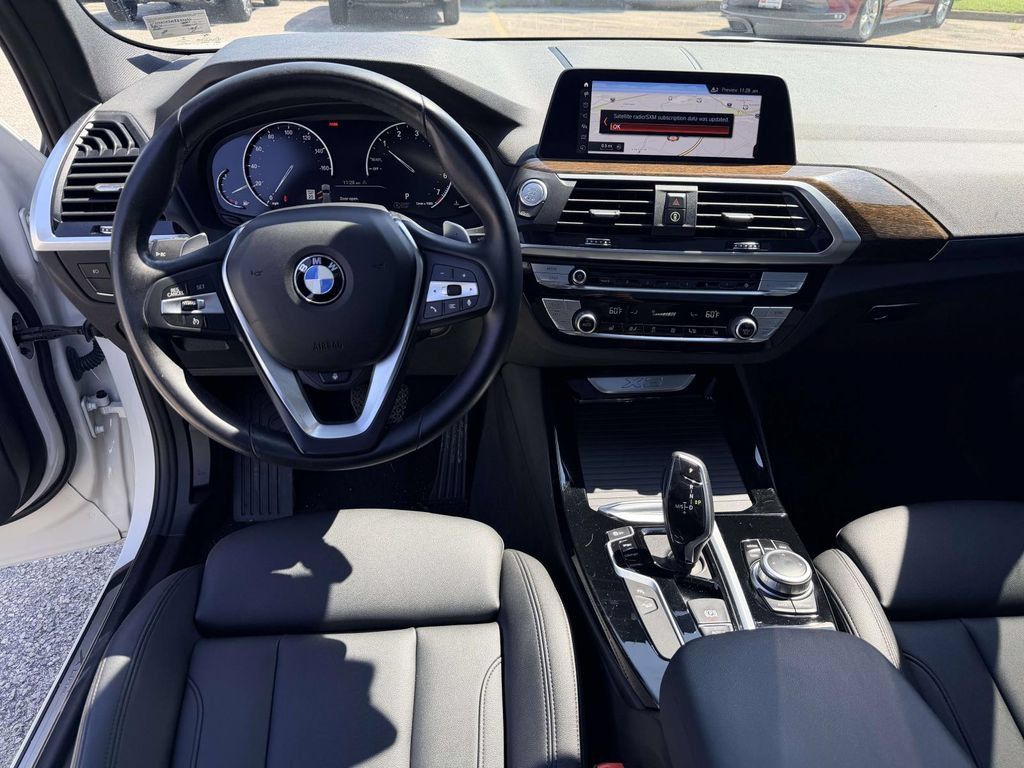 Used 2021 BMW X3 xDrive30i w/ Convenience Package AWD/4WD image 2