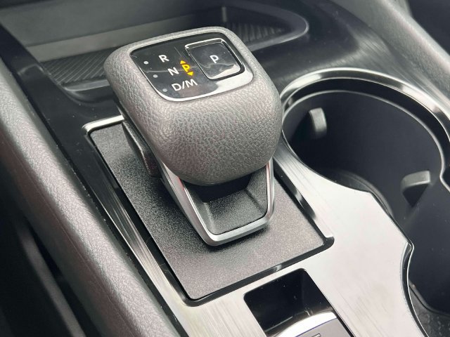 Used 2023 Nissan Rogue SV AWD/4WD image 27