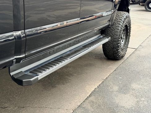 Used 2021 Ford F250 Lariat w/ Chrome Package image 15