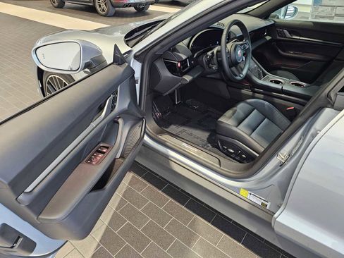 New 2025 Porsche Taycan image 22
