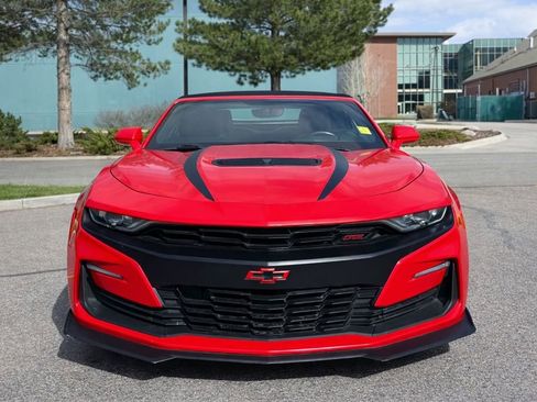 Used 2019 Chevrolet Camaro SS image 9
