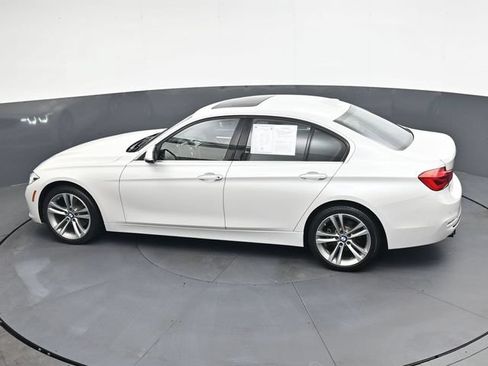 Used 2017 BMW 330i Sedan RWD image 33